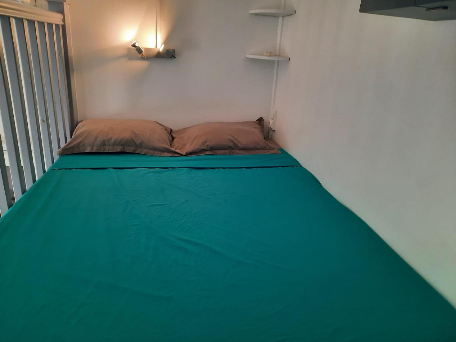 Studio Avec Piscine Privee, Idealement Situe Saint-Claude Exteriör bild